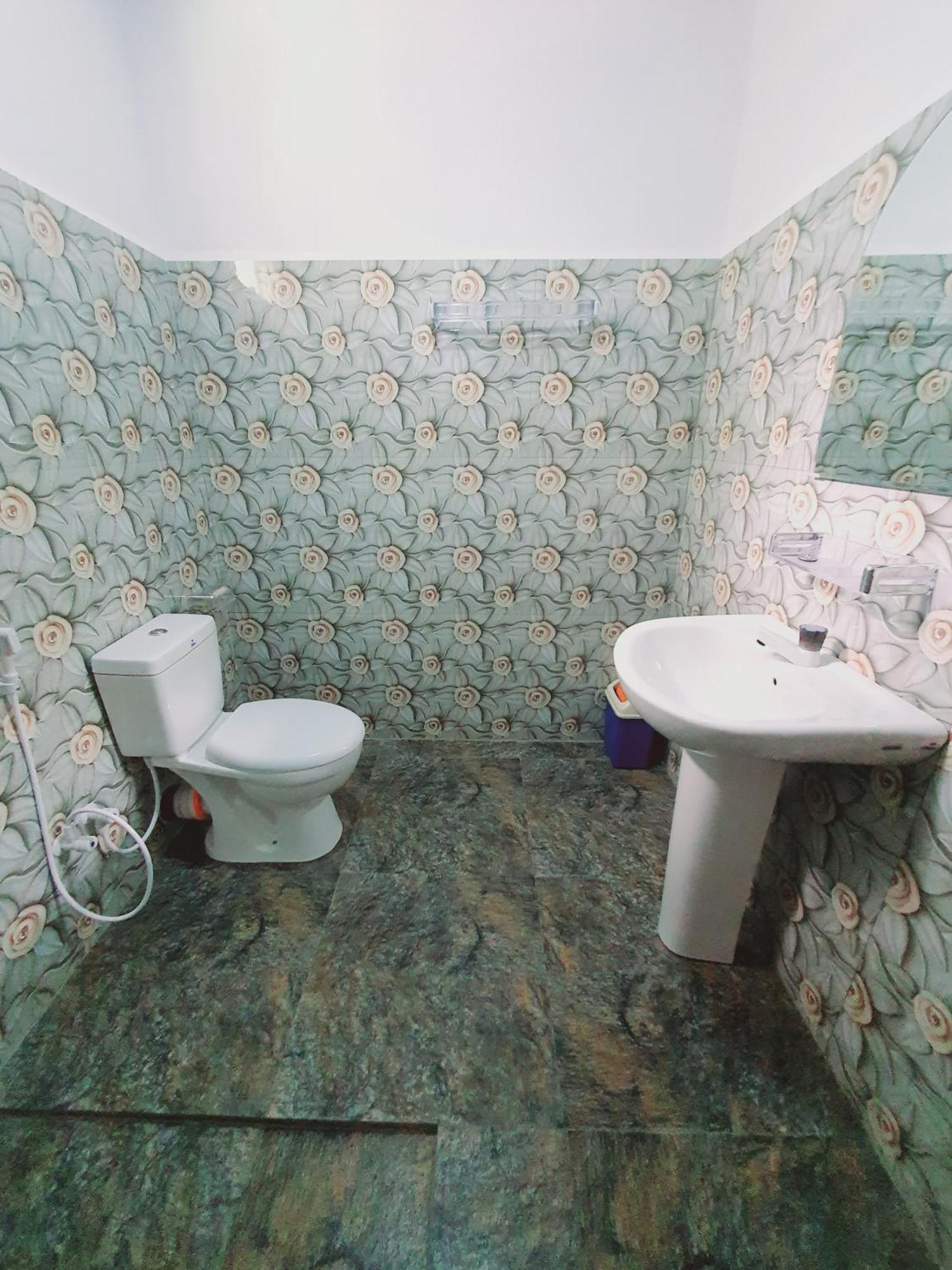 Sanu Home Stay Σιγκιρίγια Εξωτερικό φωτογραφία